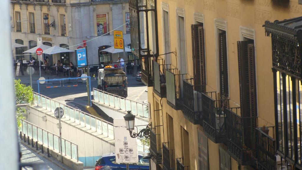 Hostal Jq Madrid 1 Quarto foto
