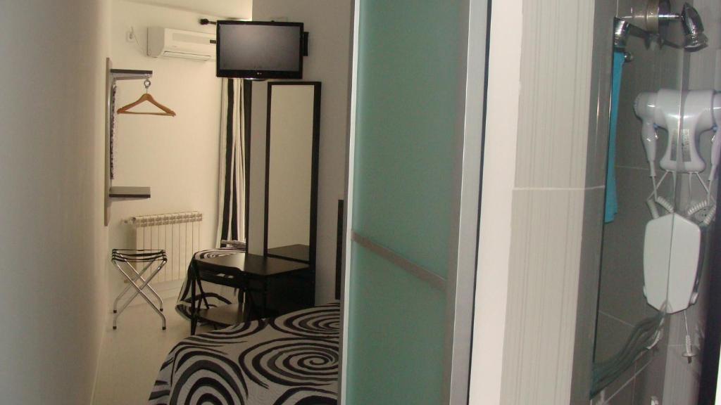Hostal Jq Madrid 1 Quarto foto